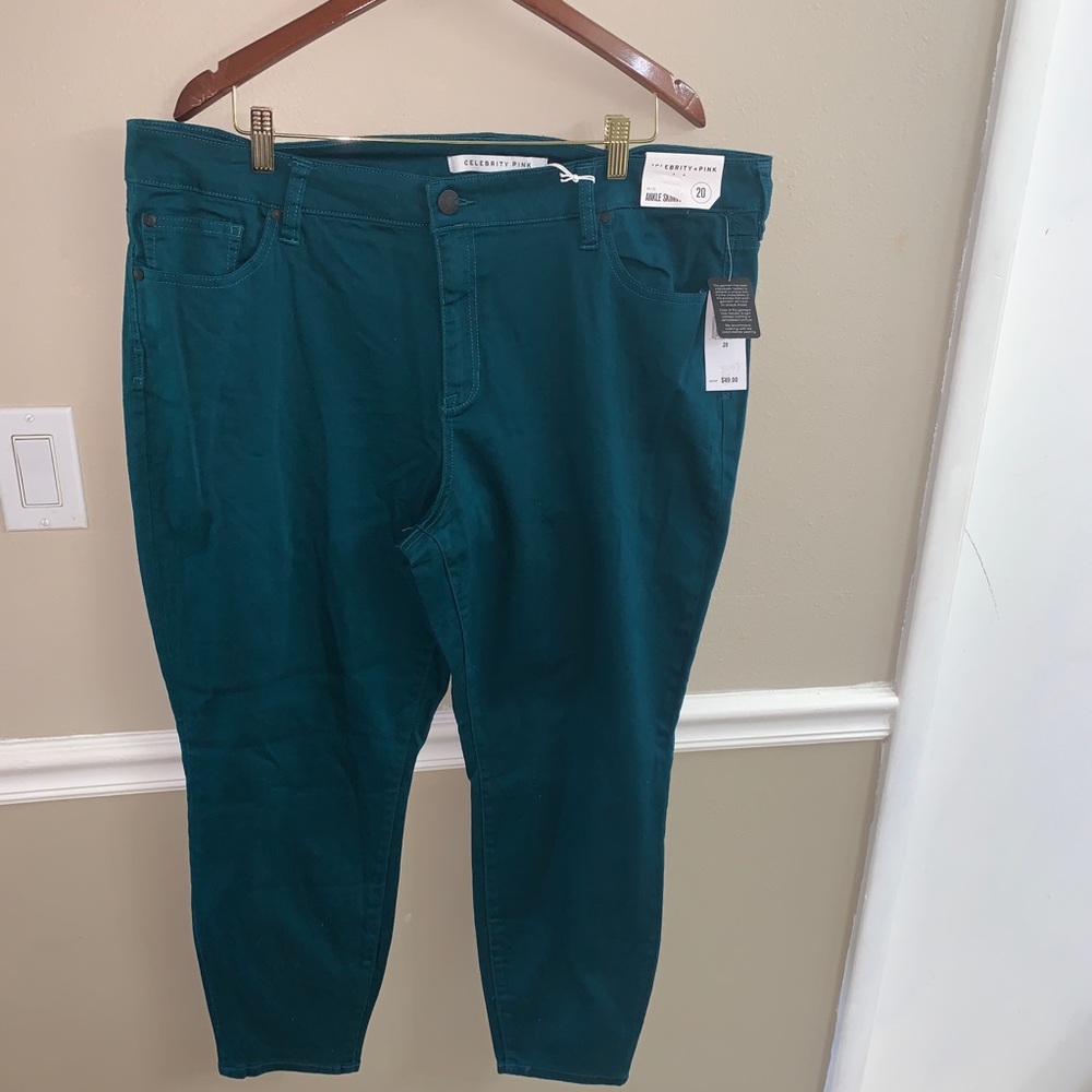 Celebrity mid rise ankle skinny jeans plus Sz 20